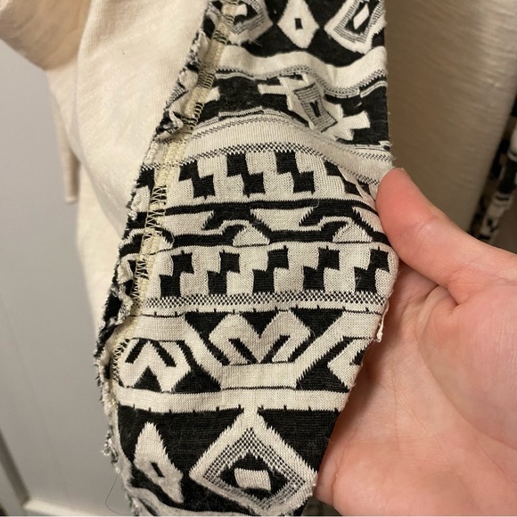 Free People Long Hood Aztec Trim Cardigan Hooded Pockets White Black Cre… - Picture 8 of 16